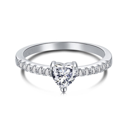 [Clover Jewels]0.5 Carat CaratEternity Charming Heart Shape Lover Ring