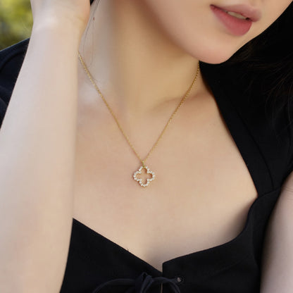 [Clover Jewels]Four-Leaf Clover Hollow Design Exquisite Necklace