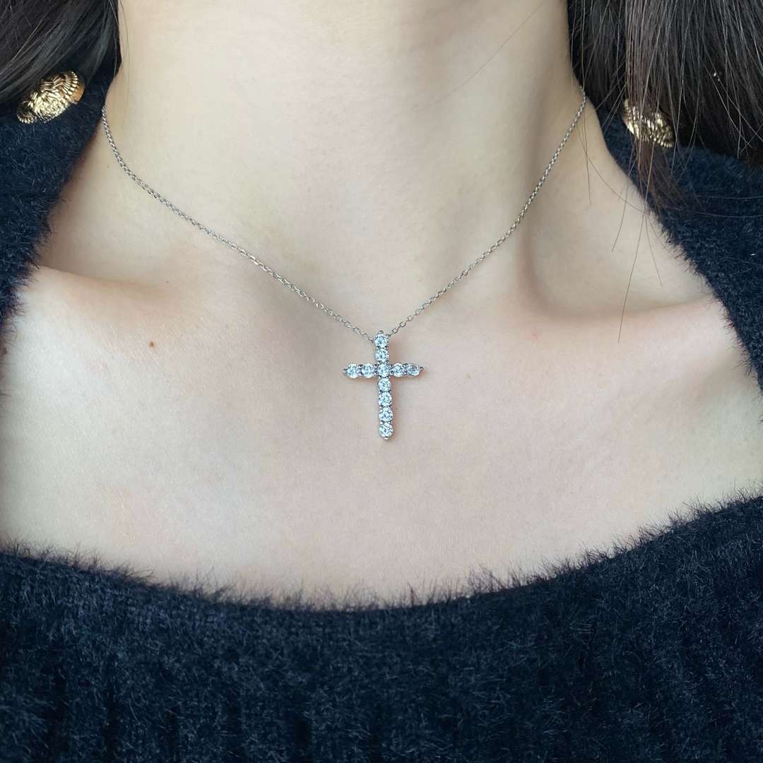 [Clover Jewels]Unique Cross Shape Necklace