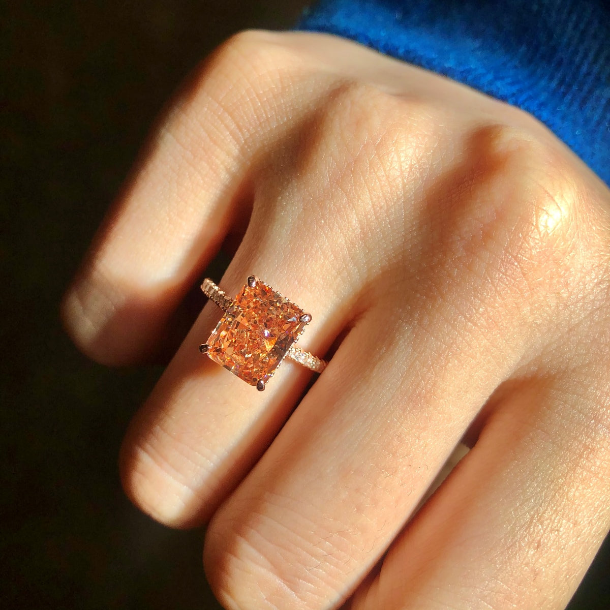 [Clover Jewels]4.0 Carat Luxurious Engagement Ring