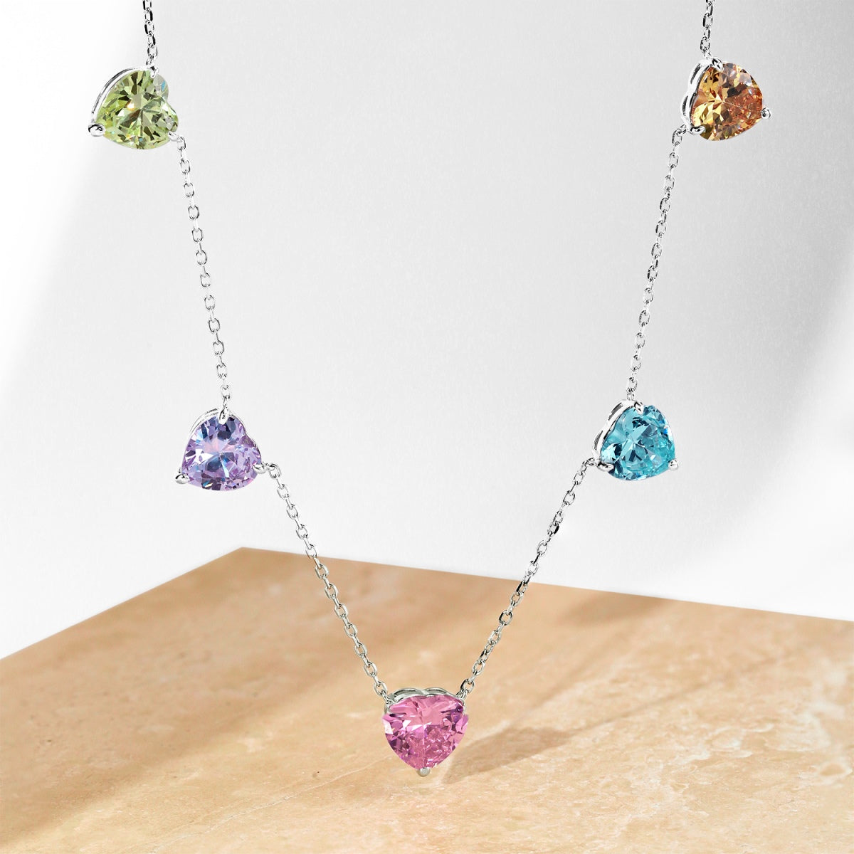 [Clover Jewels]Sparkling Colorful Heart Cut Necklace