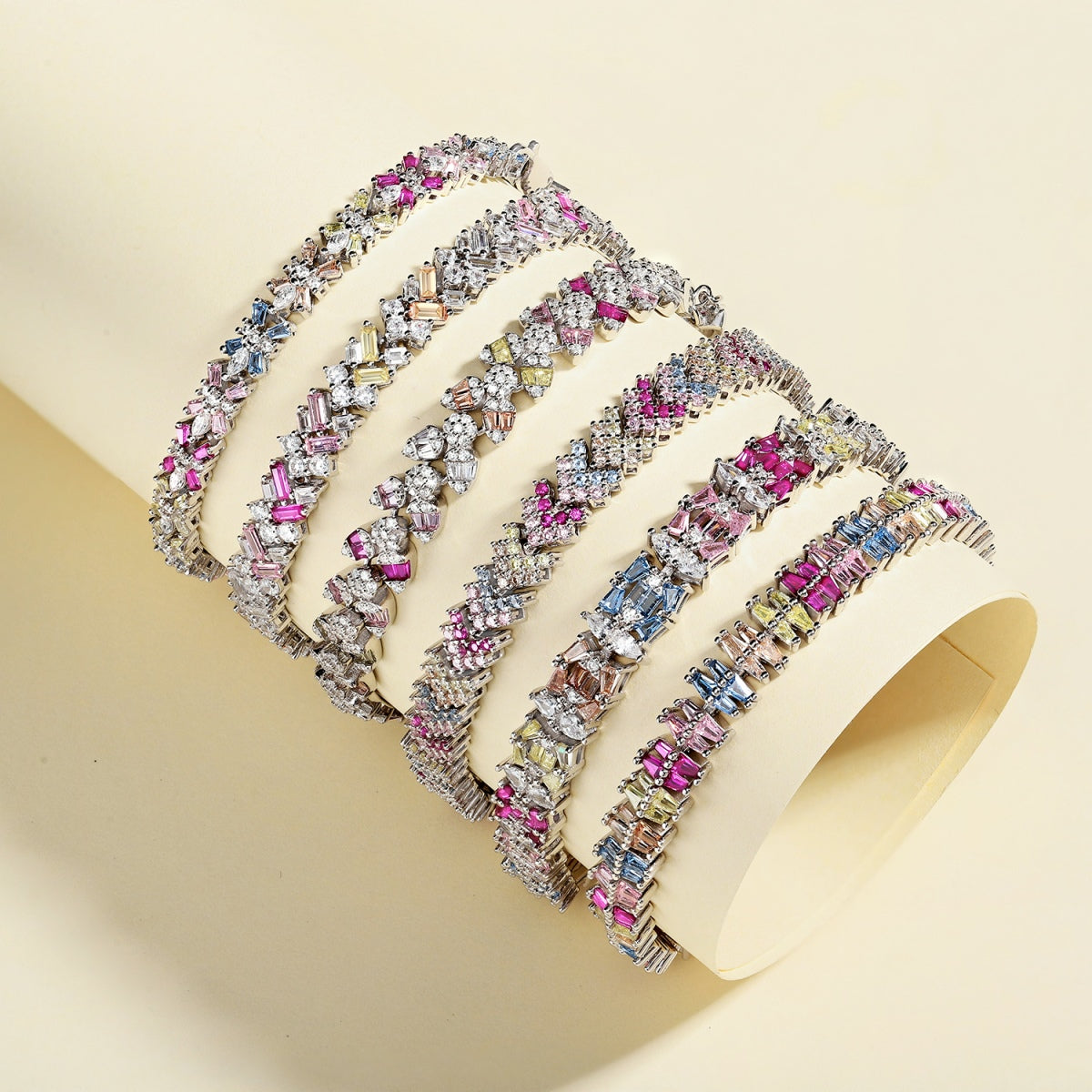 [Clover Jewels]Sparkling Exquisite Multi Cut Party Bracelet