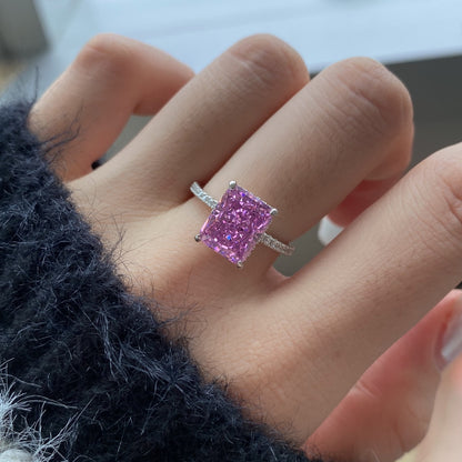 [Clover Jewels]4.0 Carat Luxurious Engagement Ring