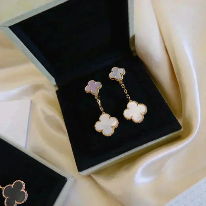 [Clover Jewels]CLOVER 2 MOTIF WHITE MOP EARRINGS