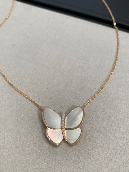 [Clover Jewels]BUTTERFLY GOLD MOP DIAMOND NECKLACE