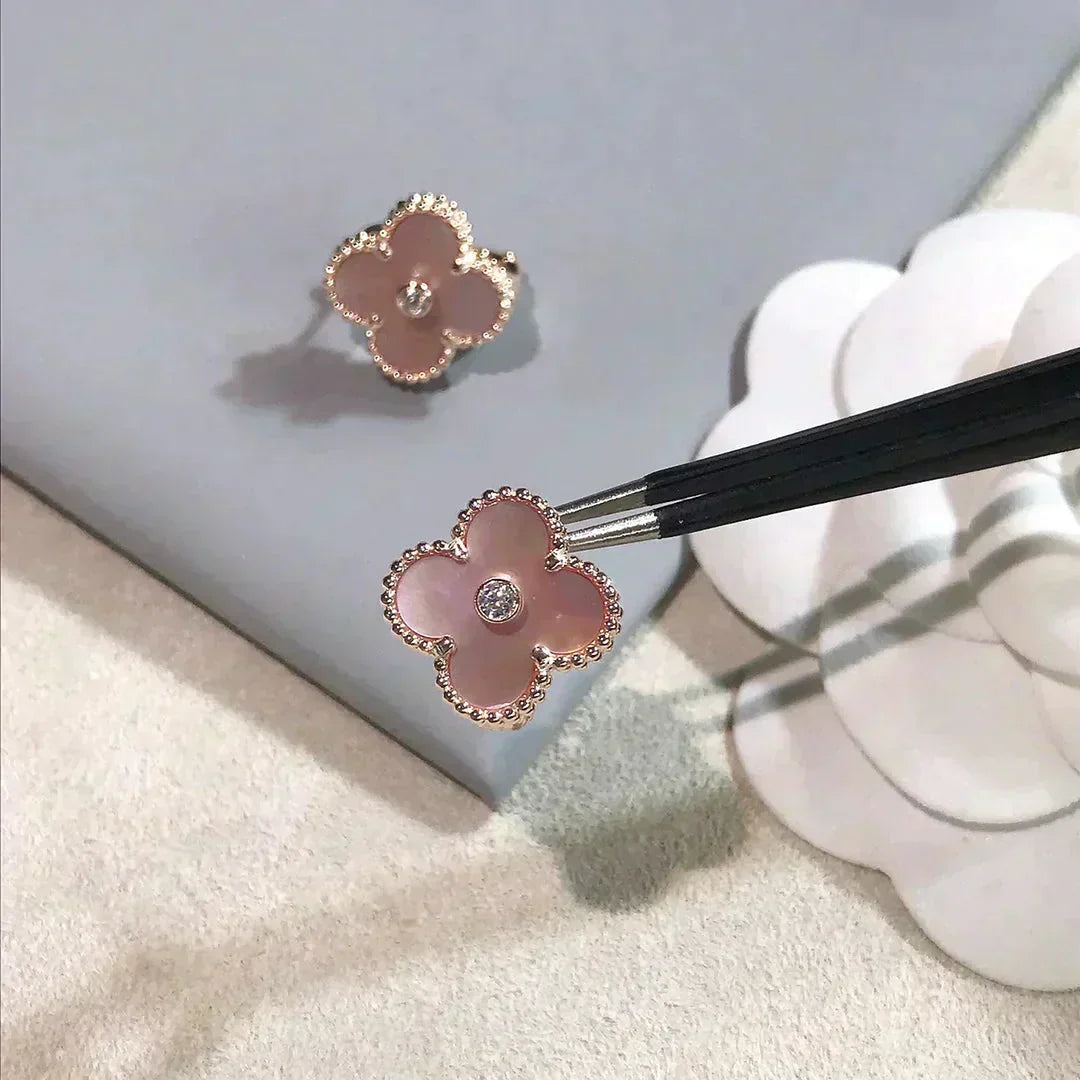 [Clover Jewels]CLOVER MEDIUM 1 MOTIFS  PINK MOP DIAMOND EARRINGS