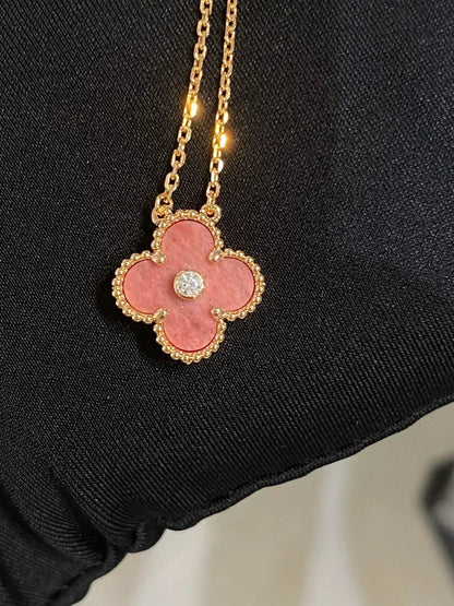 [Clover Jewels]CLOVER 15MM DIAMOND RHODONITE NECKLACE