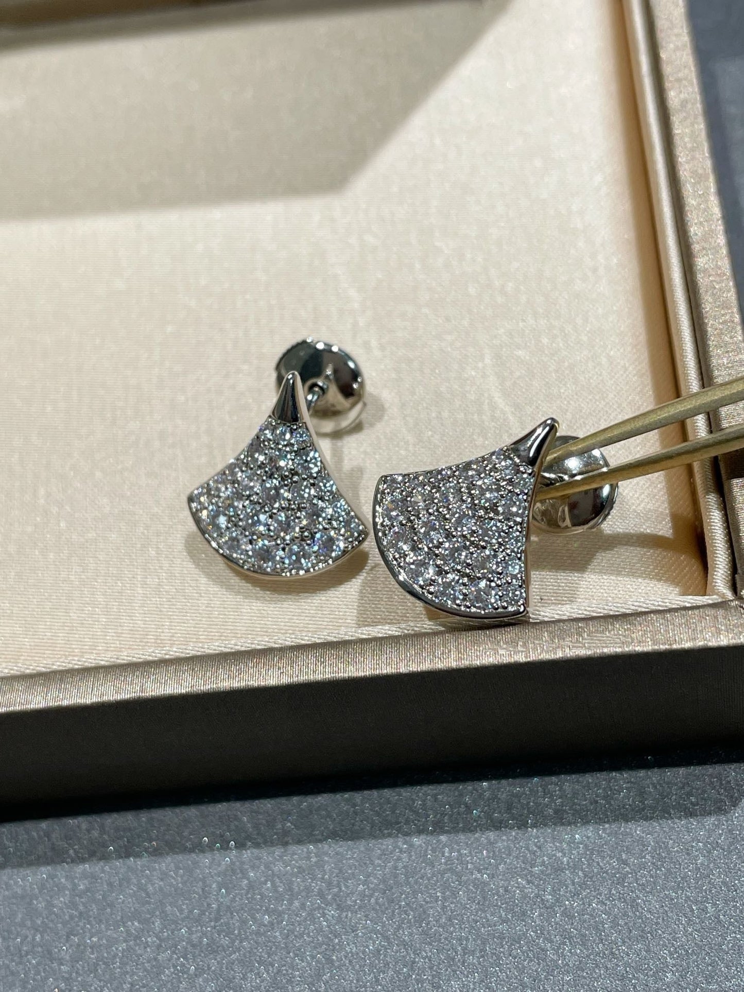 [Clover Jewels]DREAM STUD EARRINGS DIAMOND