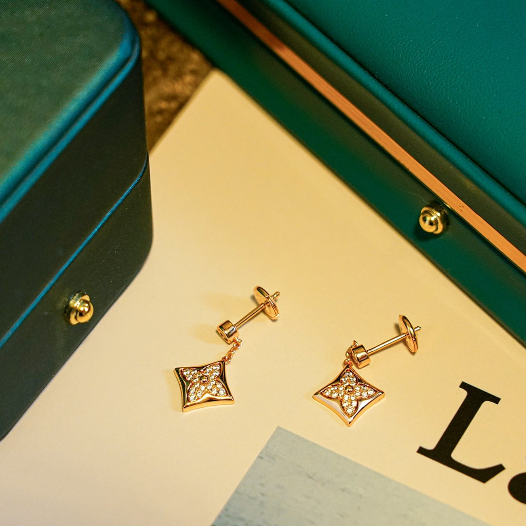 [Clover Jewels]STAR DIAMONDS EARRINGS GOLD