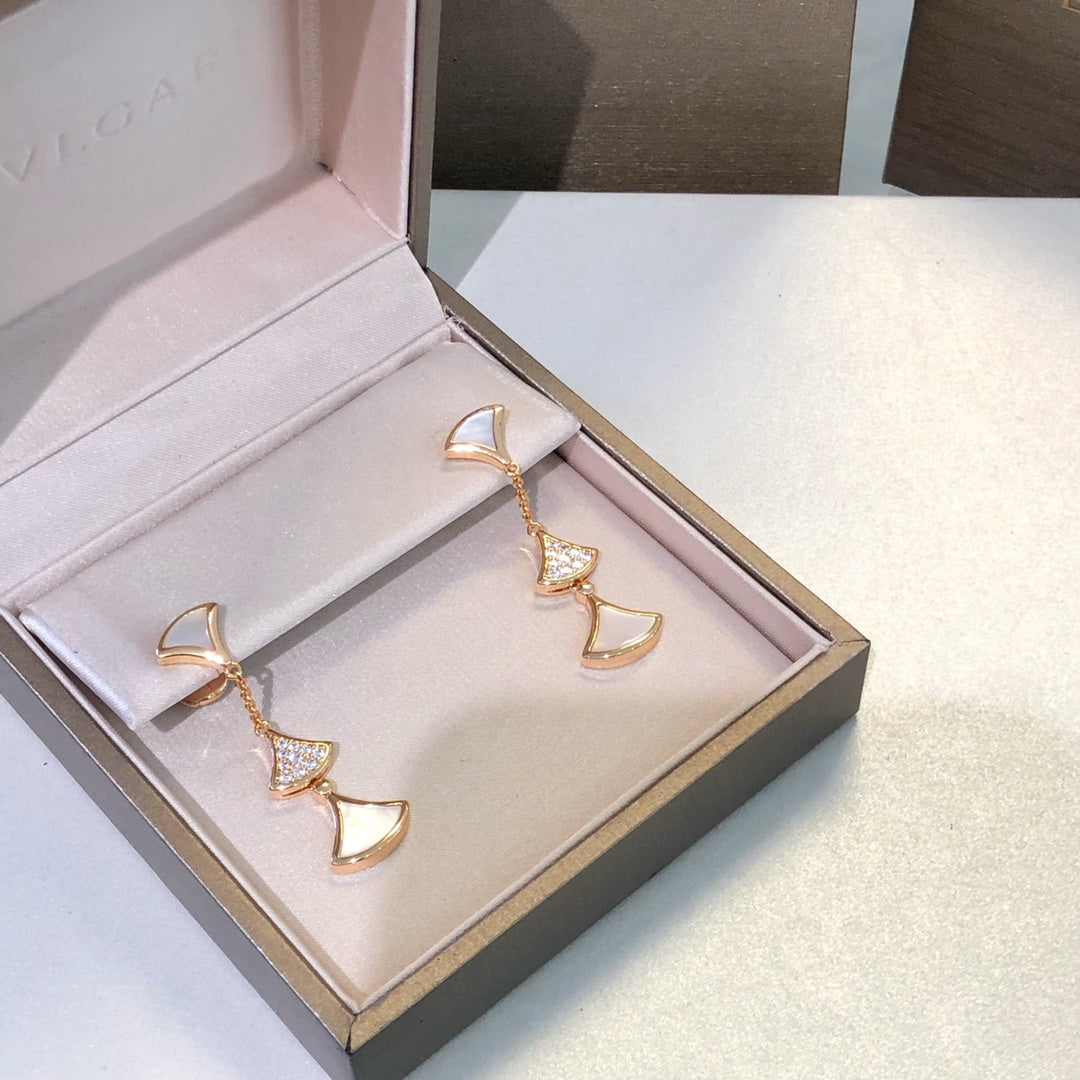 [Clover Jewels]DREAM EARRINGS 3 MOTIFS DIAMOND MOP PINK GOLD