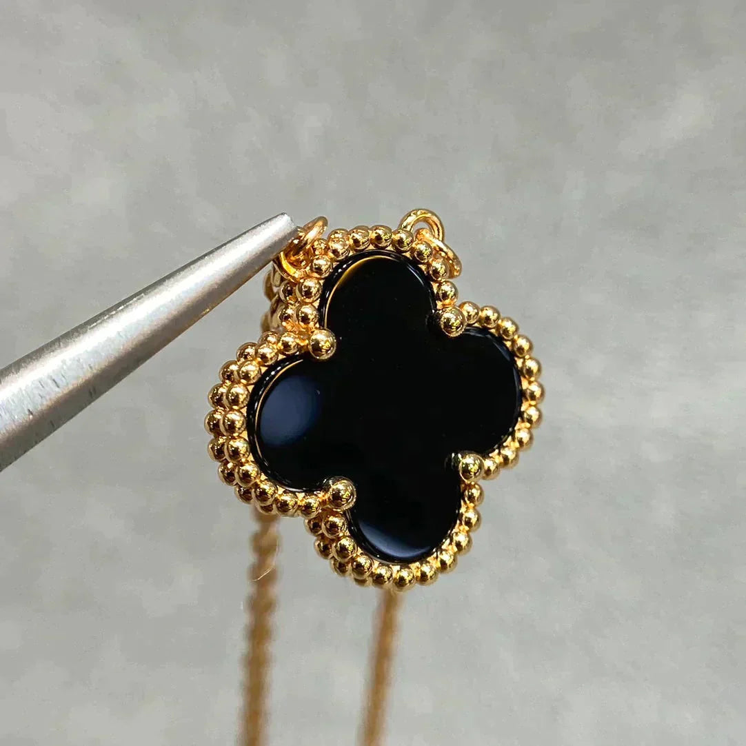 [Clover Jewels]CLOVER 15MM BLACK ONYX SINGLE FLOWER NECKLACE