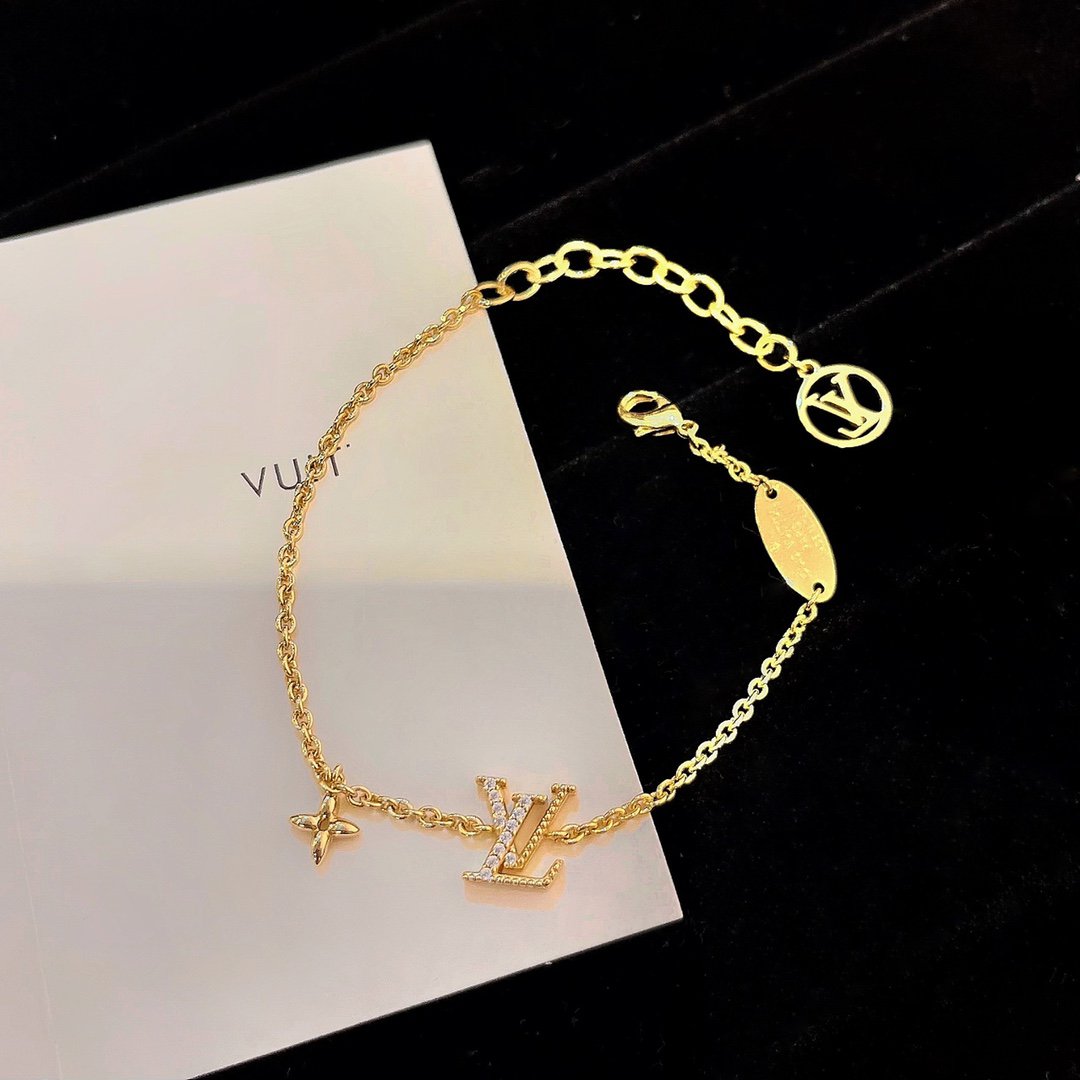 [Clover Jewels]LOGO STAR MOTIF GOLD BRACELET