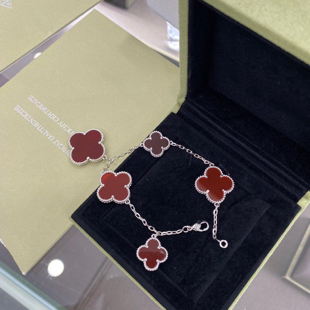 [Clover Jewels]CLOVER 5 MOTIFS SIVLER CARNELIAN BRACELET