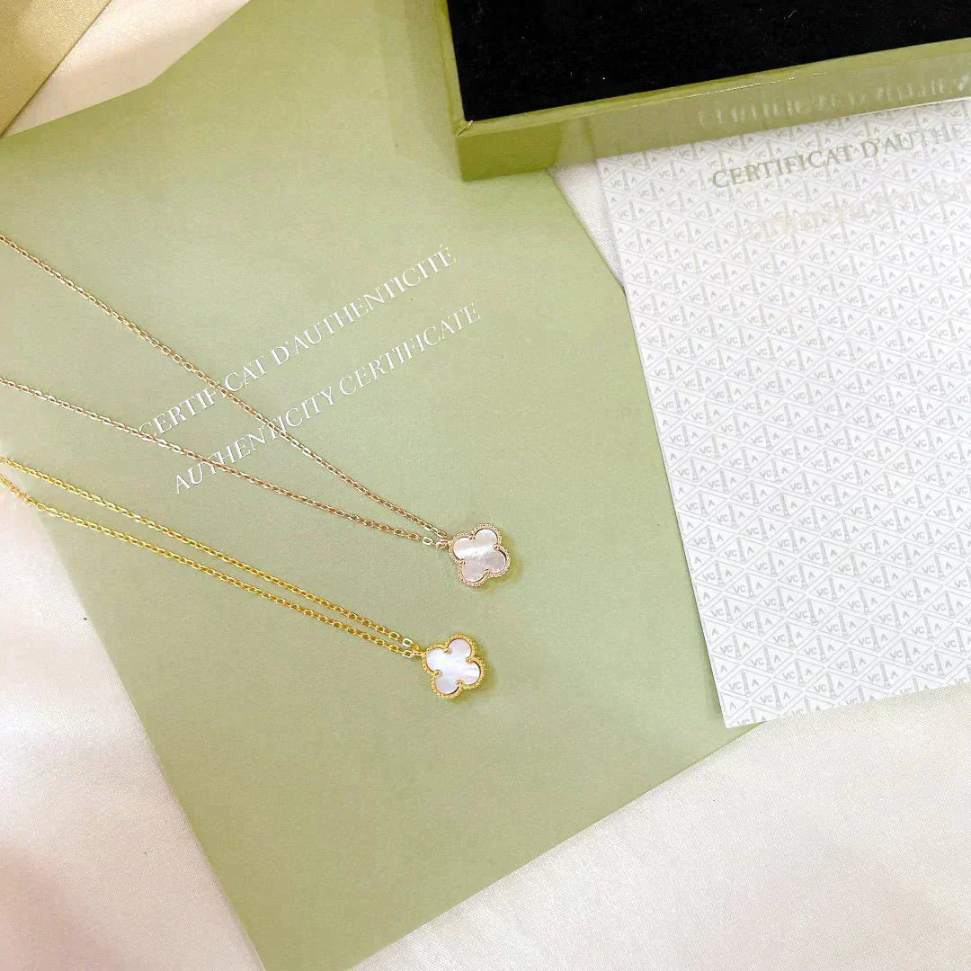 [Clover Jewels]CLOVER MINI 9.5MM WHITE MOTHER-OF-PEARL NECKLACE