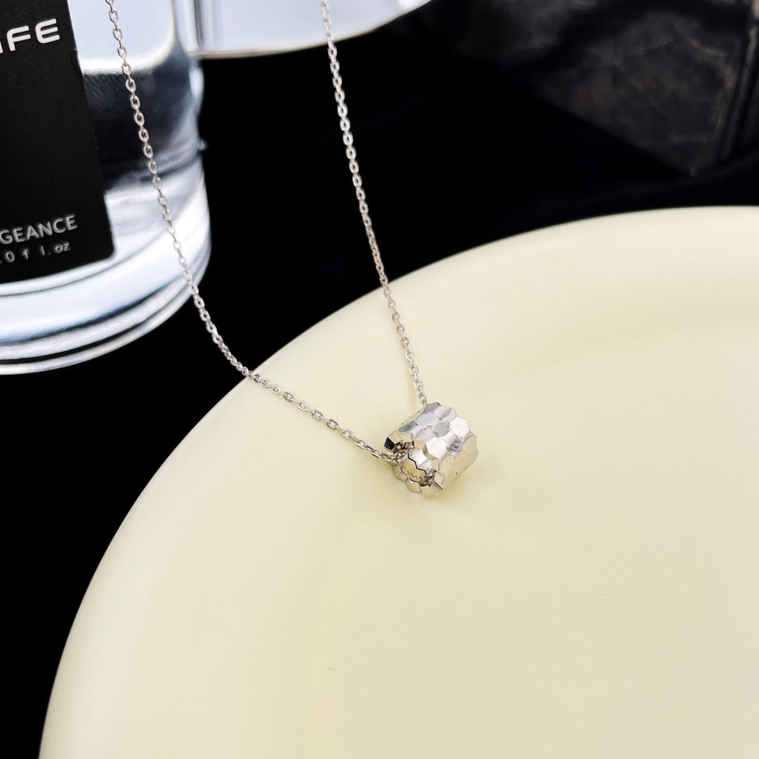 [Clover Jewels]BEE MINI PEDANT DIAMOND NECKLACE