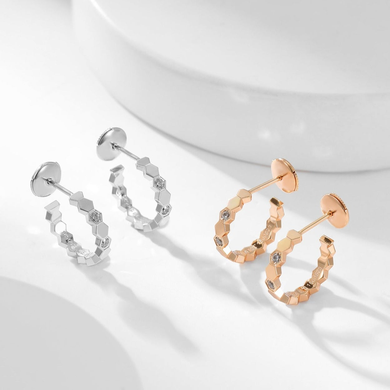 [Clover Jewels]BEE LOVE DIAMOND HOOP EARRINGS