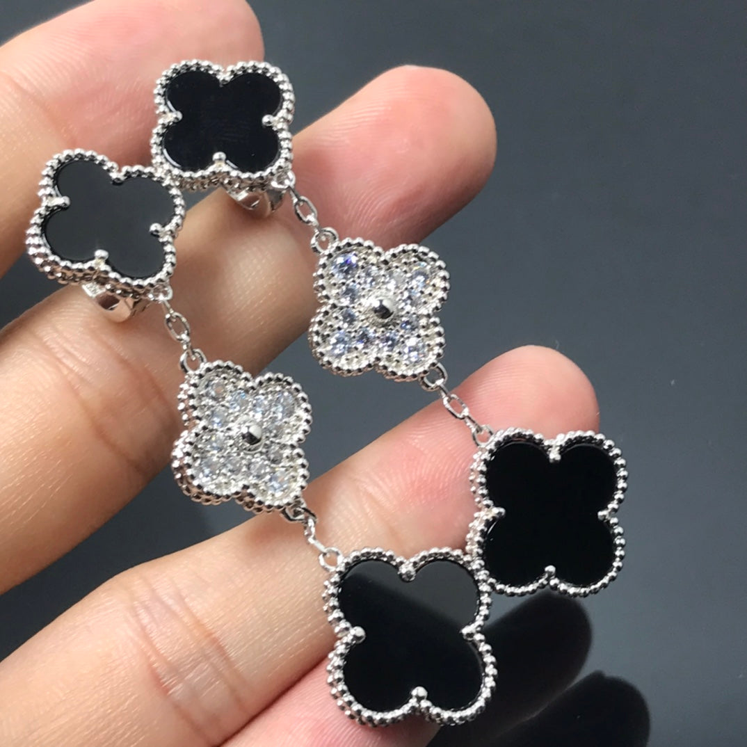 [Clover Jewels]CLOVER 3 MOTIF DIAMOND ONYX SILVER EARRINGS