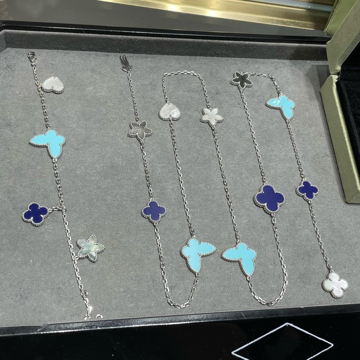 [Clover Jewels]LUCKY CLOVER SILVER 11 MOTIF NECKLACE