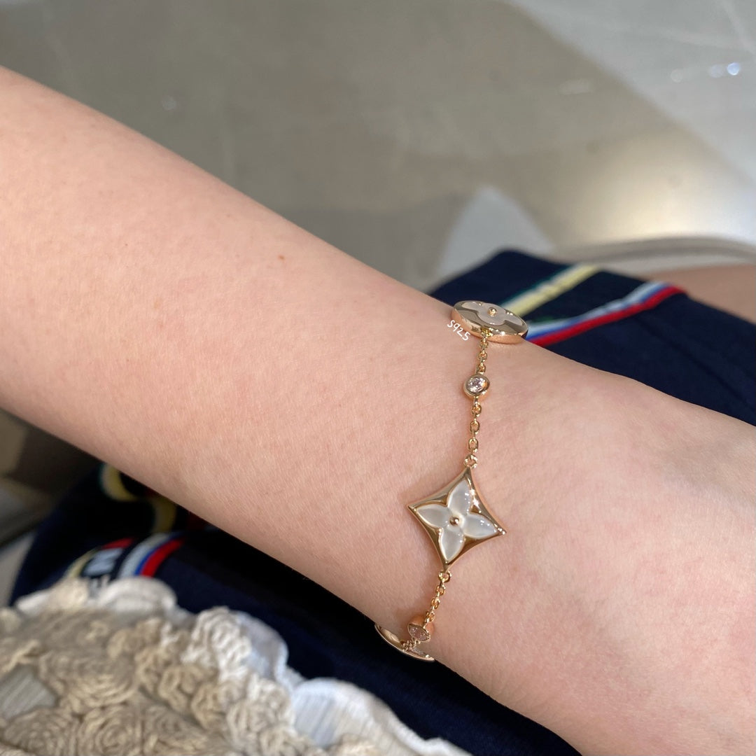 [Clover Jewels]STAR AND SUN 4 MOTIF WHITE MOP PINK GOLD BRACELET