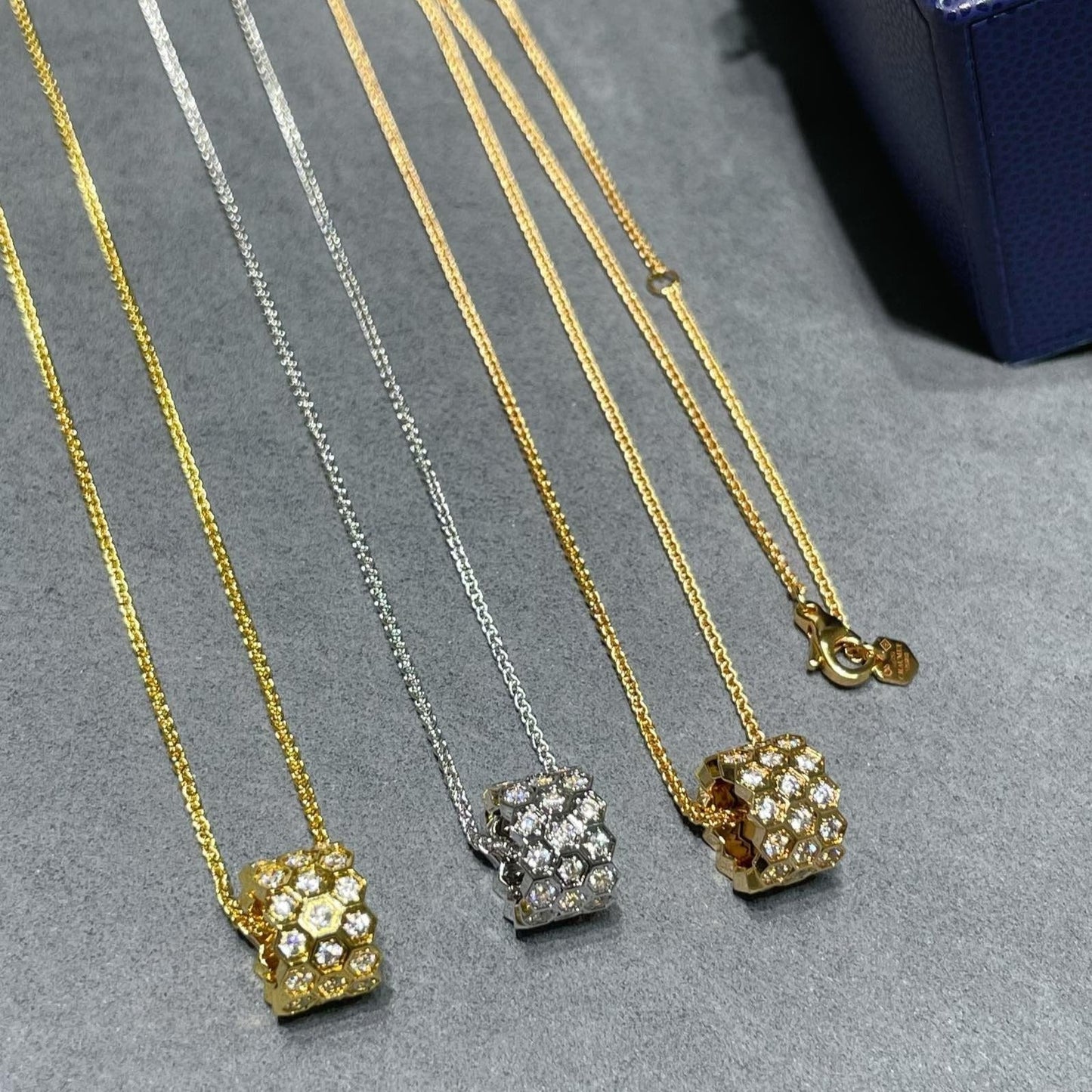 [Clover Jewellry]BEE LOVE DIAMOND PAVED 3 ROW NECKLACE