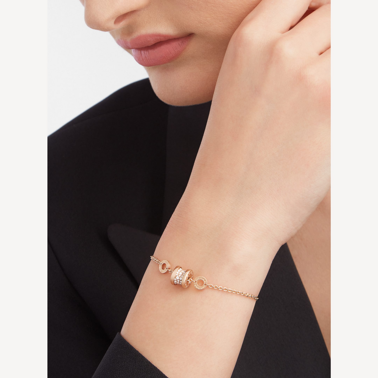 [Clover Jewels]ZERO 1 SOFT PINK GOLD WITH PAVED DIAMONDS ON THE SPIRAL BRACELET