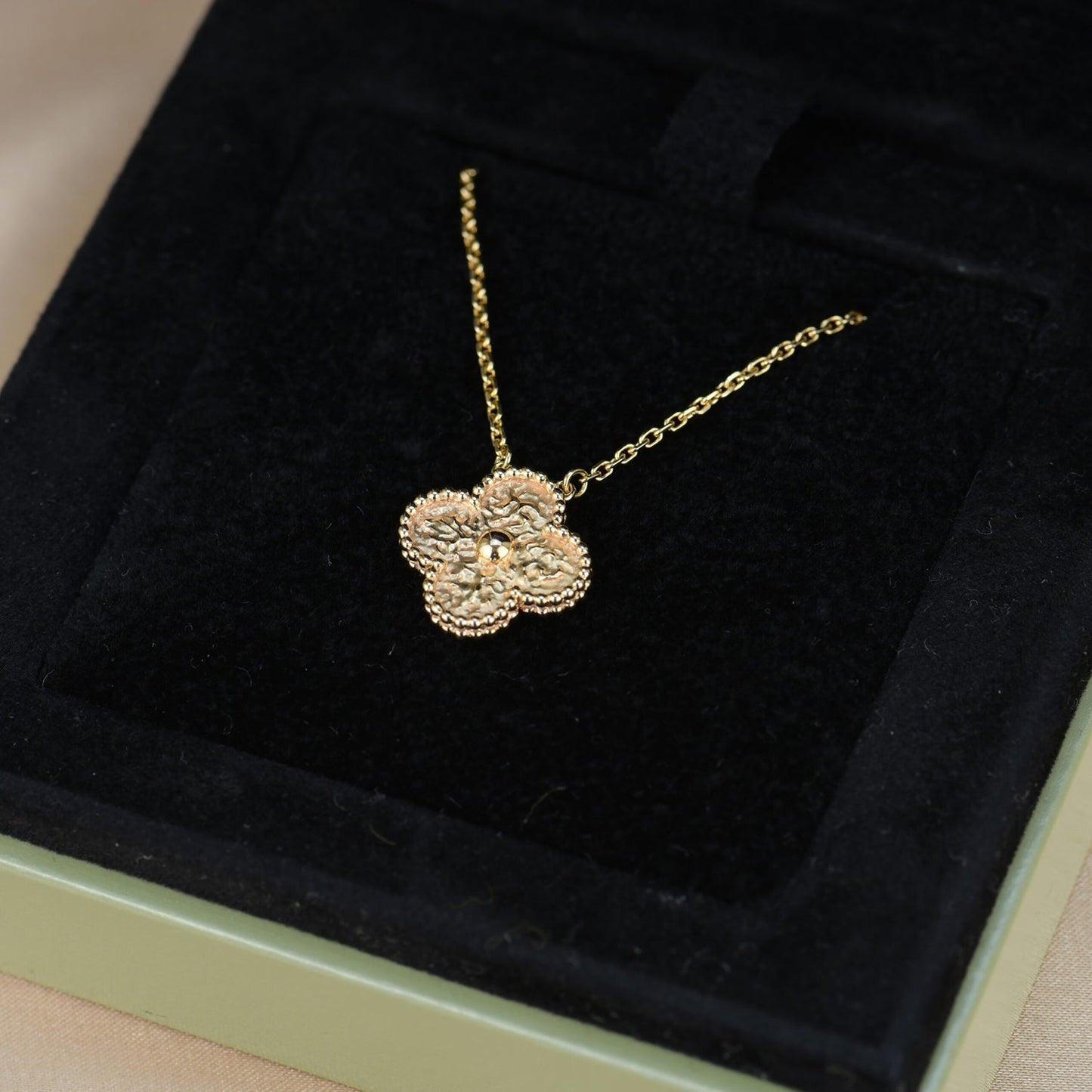 [Clover Jewels]CLOVER 15MM  BRONZING NECKLACE