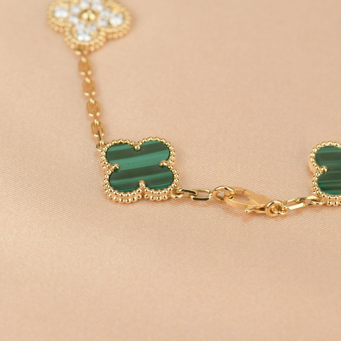 [Clover Jewels]CLOVER  5 MOTIF MALACHITE DIAMOND BRACELET