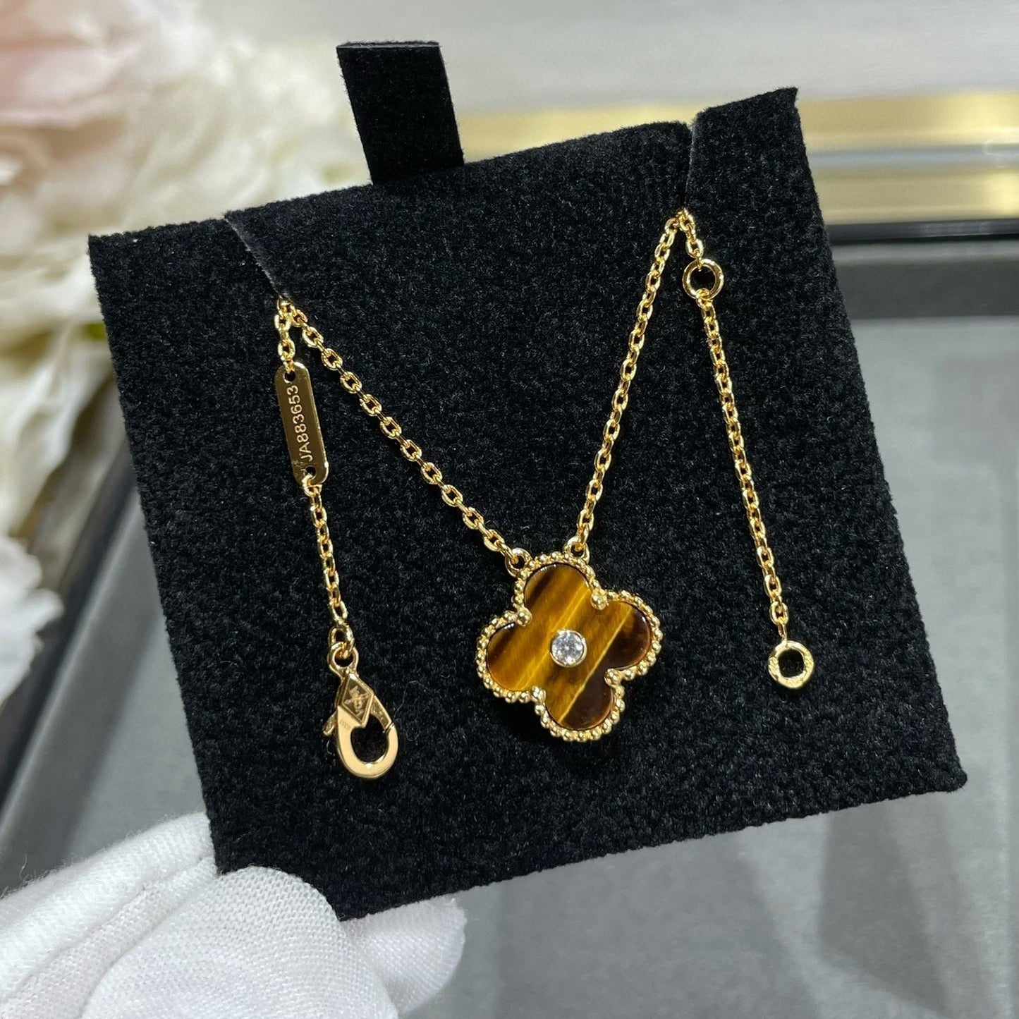 [Clover Jewels]CLOVER 15MM DIAMOND AND YELLOW TIGER'S EYE AGATE necklace