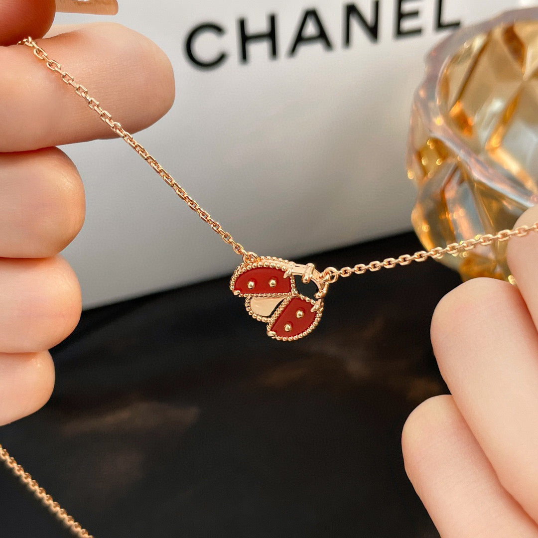 [Clover Jewels]LUCKY  CARNELIANS LADYBUG NECKLACE