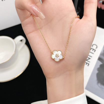 [Clover Jewels]LUCKY  WHITE MOP  PLUM BLOSSOM NECKLACE