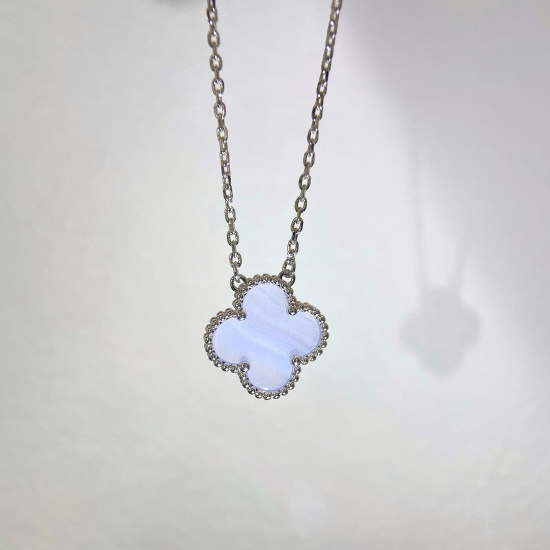 [Clover Jewels]CLOVER 15MM BLUE CHALCEDONY NECKLACE SILVER