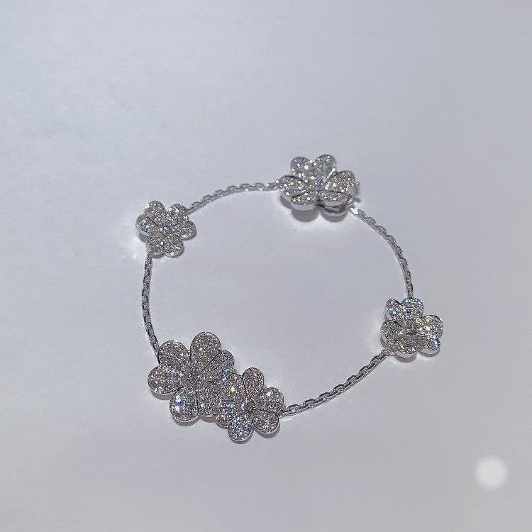 [Clover Jewels]FRIVOLE SILVER 5 FLOWERS BRACELET