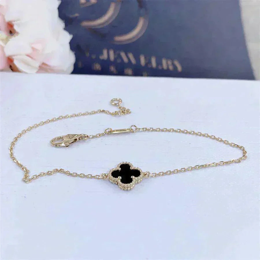 [Clover Jewels]CLOVER ONYX SINGLE FLOWER BRACELET