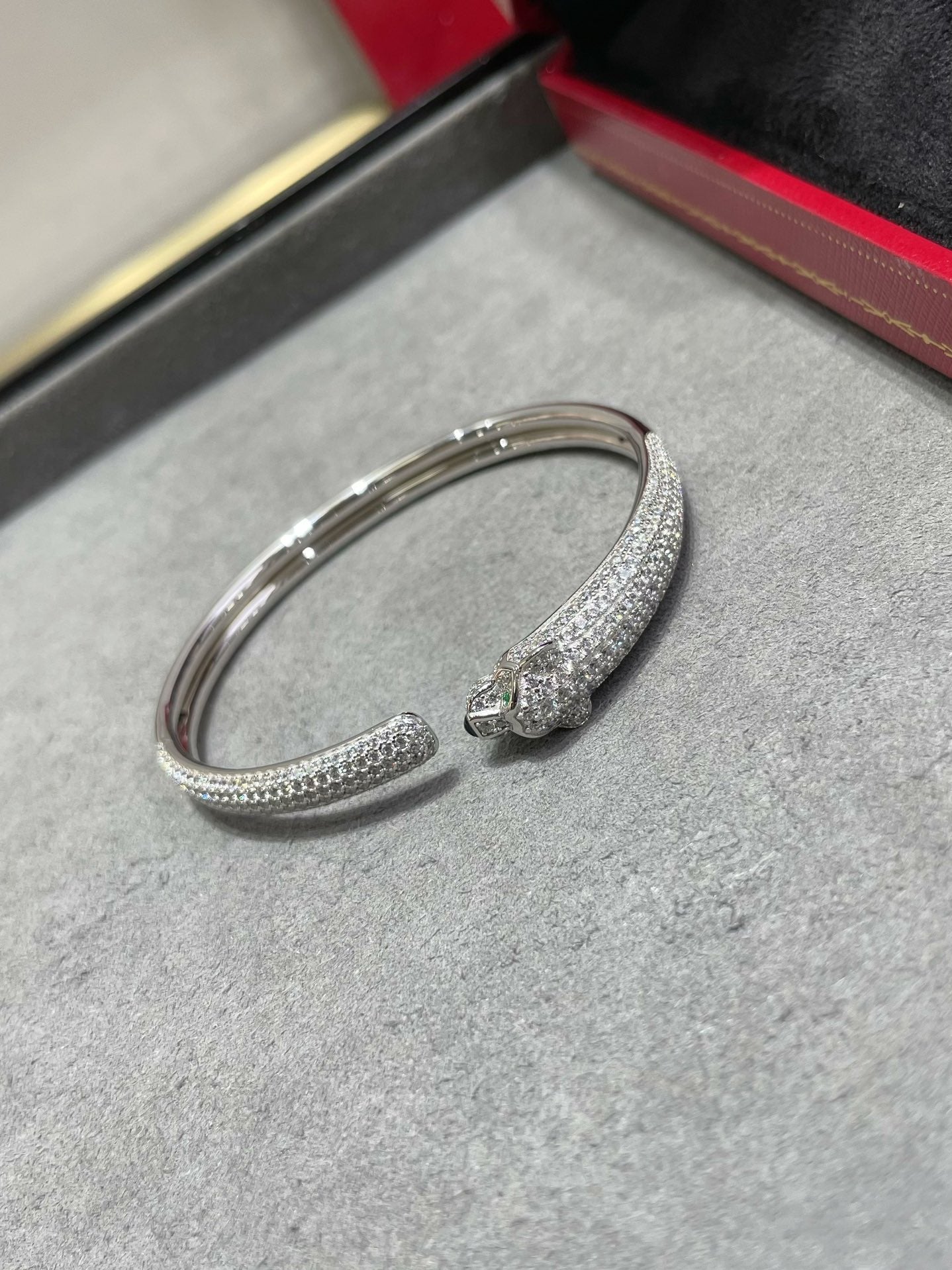 [Clover Jewels]PANTHERE FULL DIAMOND OPEN BRACELET