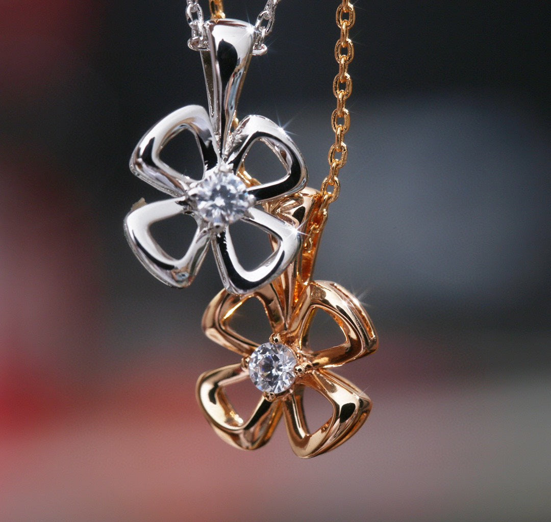 [Clover Jewels]FIOREVER NECKLACE DIAMOND CENTER